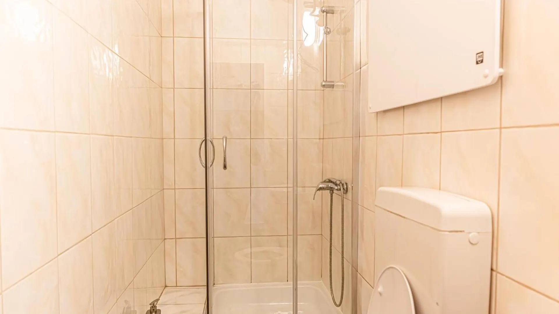 Economy City Living- 1Br Apt In The Heart Of Vienna 0*,  Austria